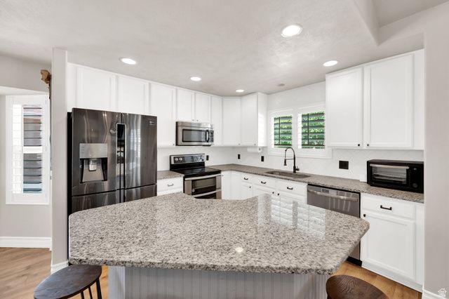 1163 S BANBURY, Syracuse, UT 84075