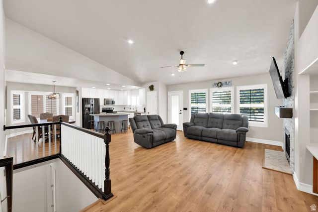 1163 S BANBURY, Syracuse, UT 84075