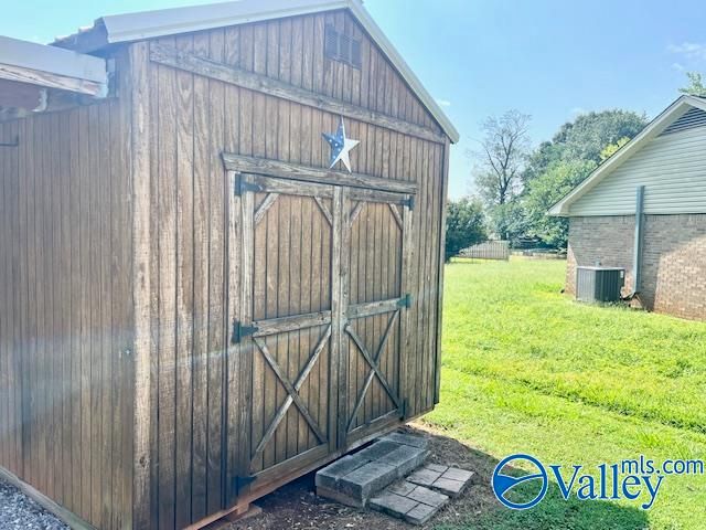 211 Elton Circle, Meridianville, AL 35759