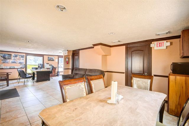 1912 Houston Boulevard, South Houston, TX 77587