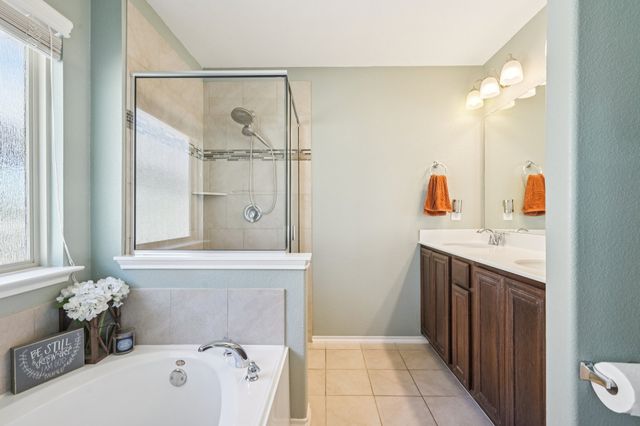 1225 Honeywood Lane, Royse City, TX 75189