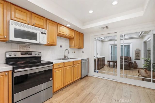 24 Rockrose Way, Irvine, CA 92612