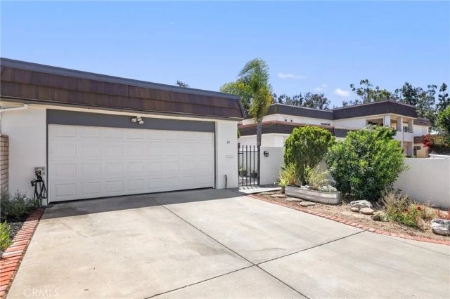 24 Rockrose Way, Irvine, CA 92612