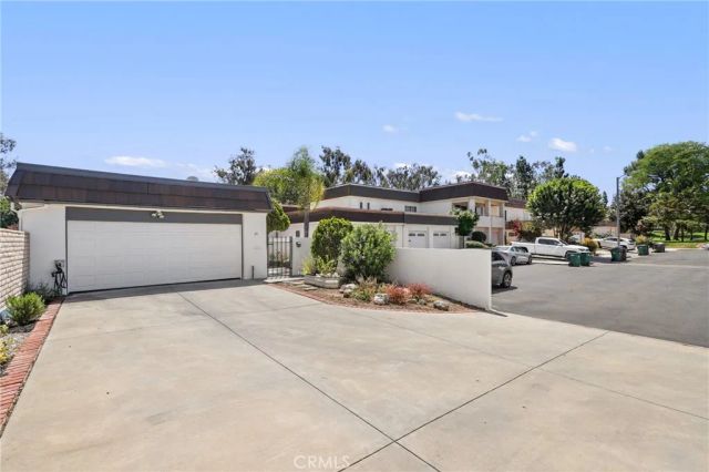 24 Rockrose Way, Irvine, CA 92612