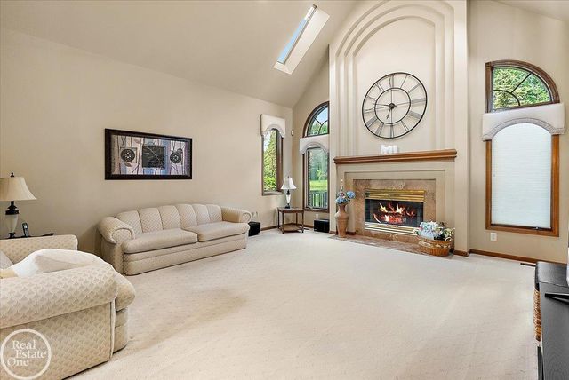 56688 Portsmouth Court, Shelby Twp, MI 48316
