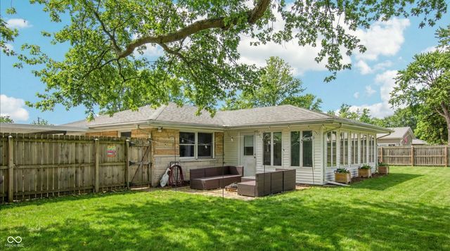 122 Prairie Parkway, Brownsburg, IN 46112