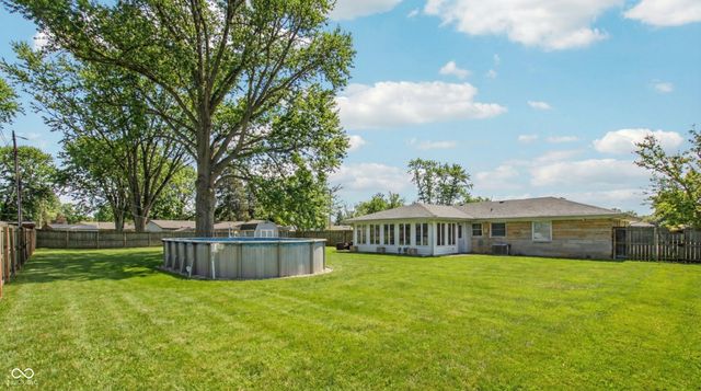 122 Prairie Parkway, Brownsburg, IN 46112