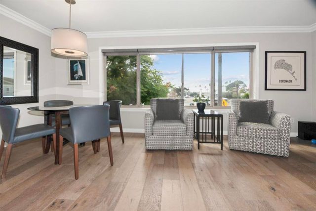 1052 Isabella Avenue E, Coronado, CA 92118