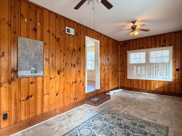 1720 1st Terrace, Hattiesburg, MS 39401