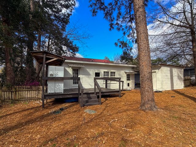 1720 1st Terrace, Hattiesburg, MS 39401