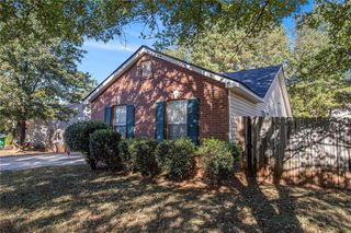 3383 Homeward Trail, Ellenwood, GA 30294