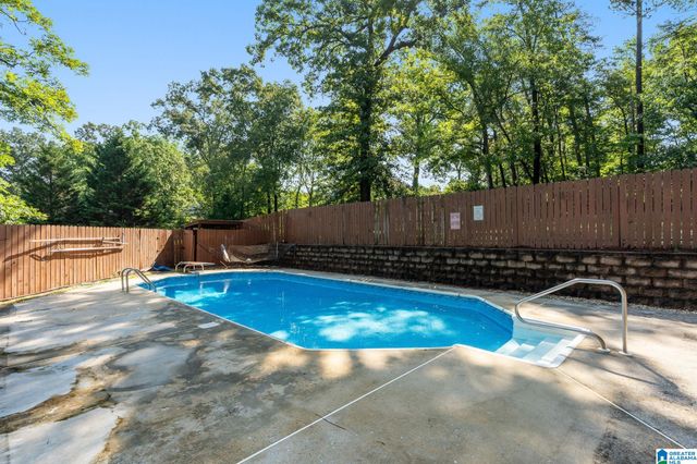 3202 EDENBURG DRIVE, Hueytown, AL 35023