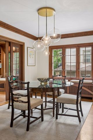 2825 Brookwood Terrace, Minneapolis, MN 55410