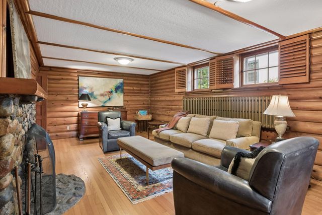 2825 Brookwood Terrace, Minneapolis, MN 55410