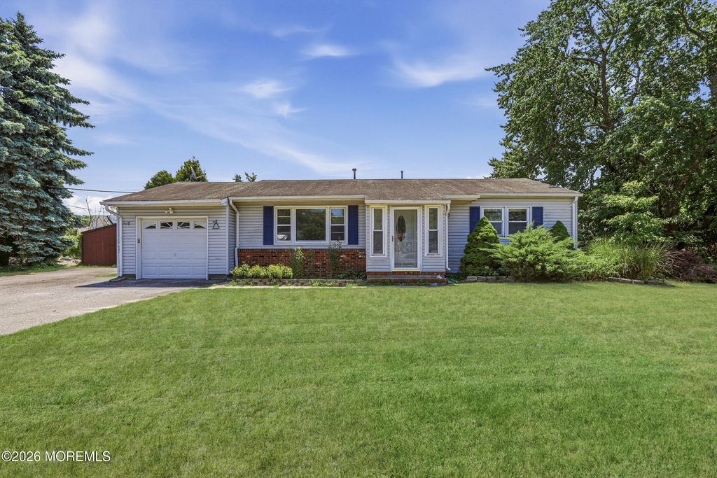 319 Nautilus Boulevard, Forked River, NJ 08731