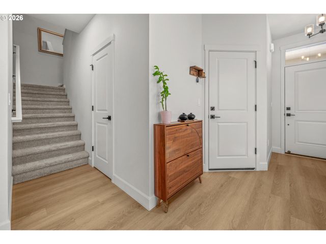 908 ROSEBUD Ct, Forest Grove, OR 97116