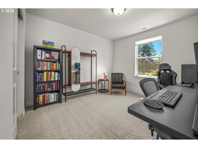 908 ROSEBUD Ct, Forest Grove, OR 97116