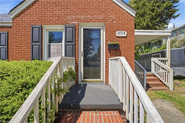 1713 Bay AVE, Hampton, VA 23661