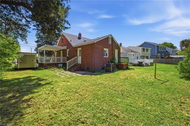 1713 Bay AVE, Hampton, VA 23661