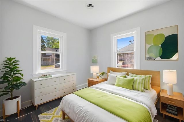 1713 Bay AVE, Hampton, VA 23661