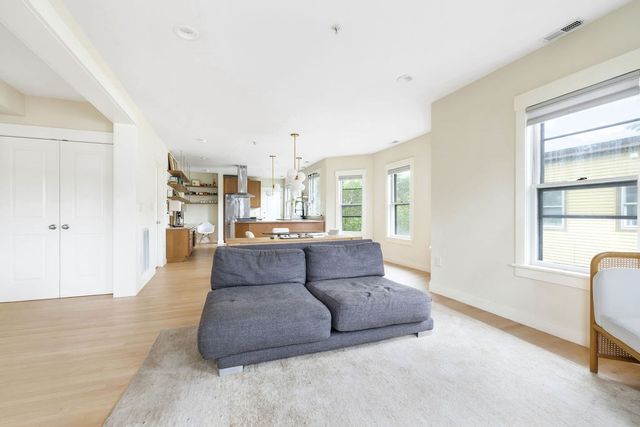 56 Gorham 3, Somerville, MA 02144