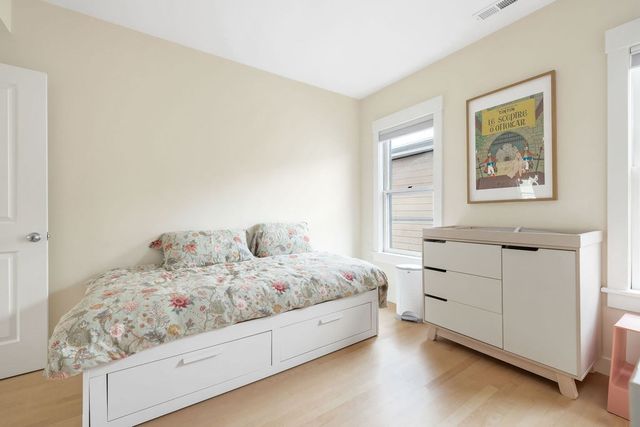 56 Gorham 3, Somerville, MA 02144