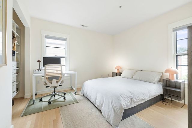 56 Gorham 3, Somerville, MA 02144