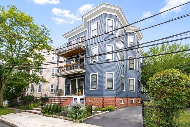 56 Gorham 3, Somerville, MA 02144