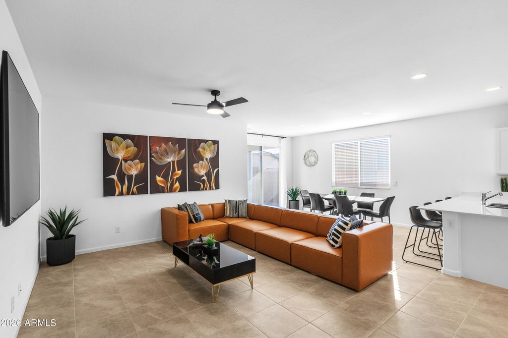 15557 W KENDALL Street, Goodyear, AZ 85338 — photo 4