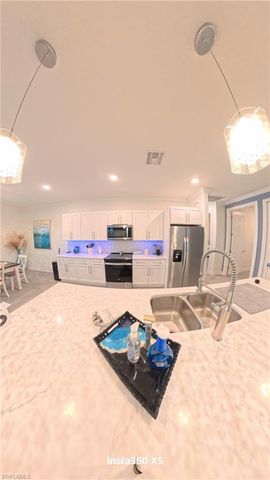 2802 NW 14th TER, Cape Coral, FL 33993