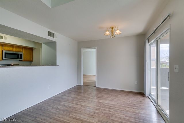 6650 West Warm Springs Road 2118, Las Vegas, NV 89118