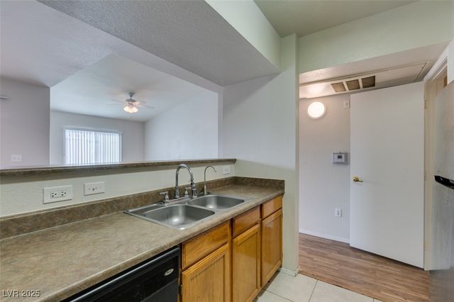 6650 West Warm Springs Road 2118, Las Vegas, NV 89118