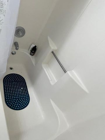 525 Chanticlar CT, Newport News, VA 23608