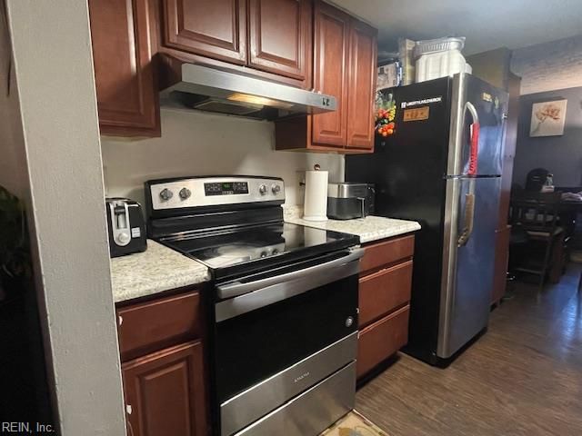 525 Chanticlar CT, Newport News, VA 23608