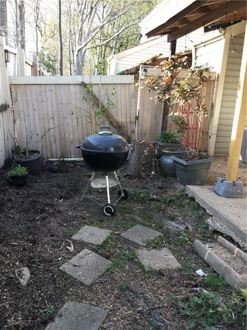 525 Chanticlar CT, Newport News, VA 23608