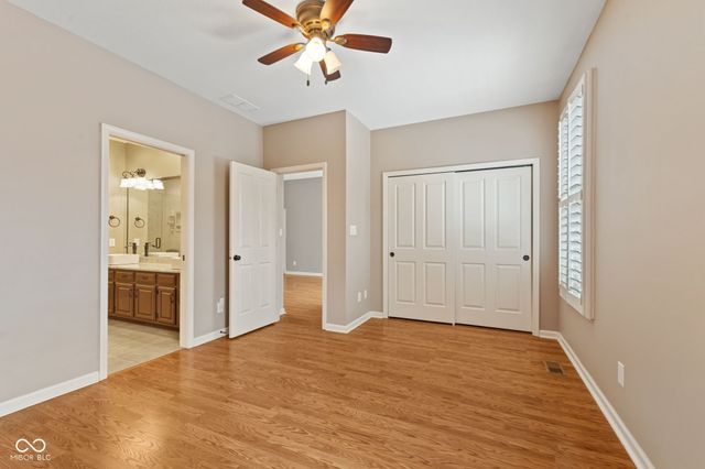 1638 Foxmere Way, Greenwood, IN 46142