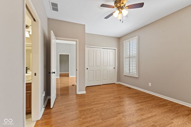 1638 Foxmere Way, Greenwood, IN 46142