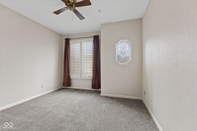 1638 Foxmere Way, Greenwood, IN 46142