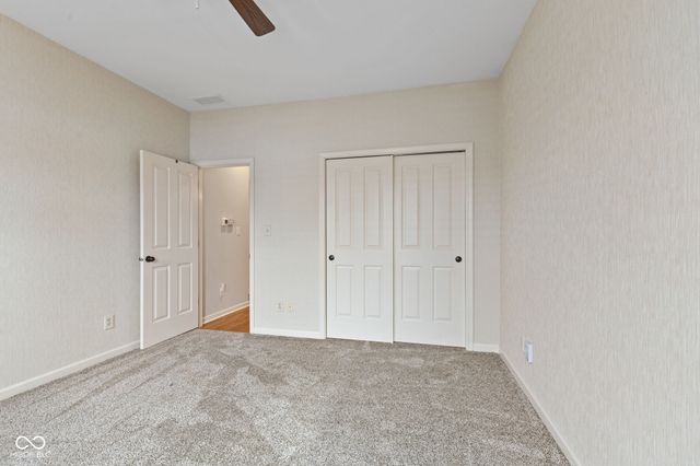 1638 Foxmere Way, Greenwood, IN 46142