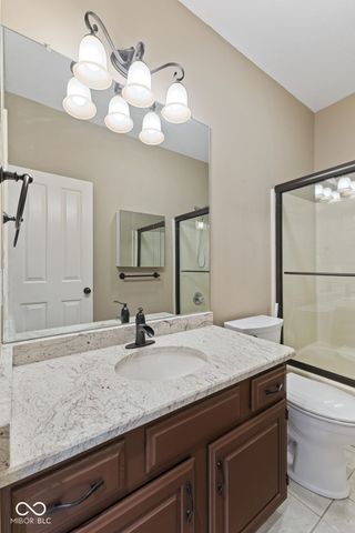 1638 Foxmere Way, Greenwood, IN 46142