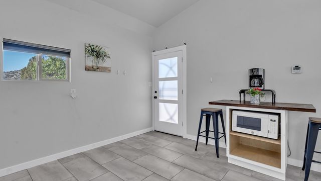 85 Nm 333 NE, Albuquerque, NM 87123