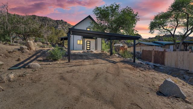 85 Nm 333 NE, Albuquerque, NM 87123