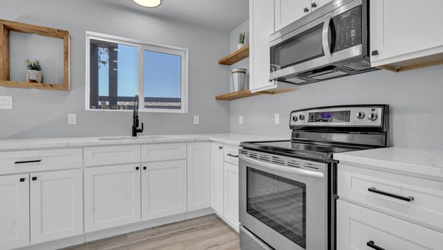 85 Nm 333 NE, Albuquerque, NM 87123