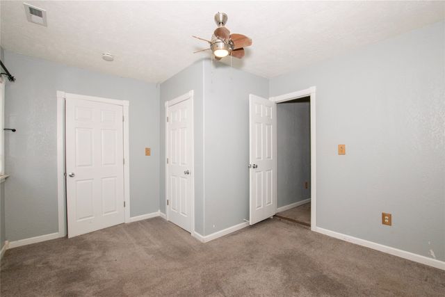 816 E 7th Street S, Newton, IA 50208