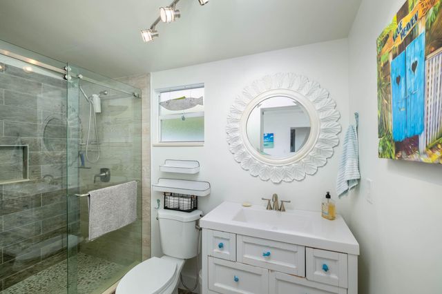 181 Ocean View Drive, Key Largo, FL 33037