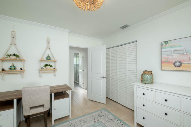 181 Ocean View Drive, Key Largo, FL 33037