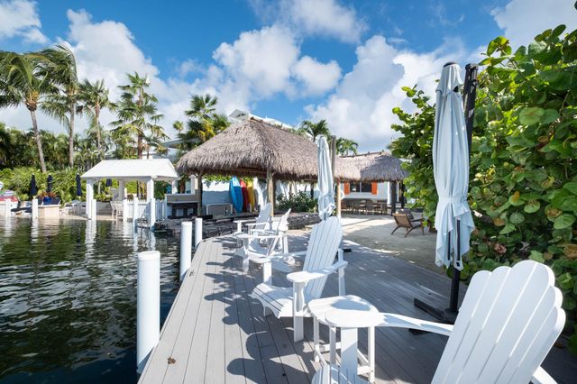 181 Ocean View Drive, Key Largo, FL 33037