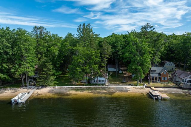 10921 N Shore Drive, Lake, MI 48632