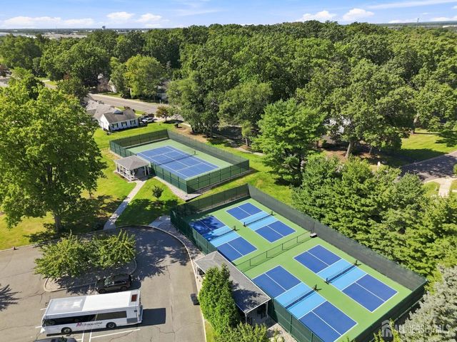 321-A SE Sharon Way SE, Monroe, NJ 08831