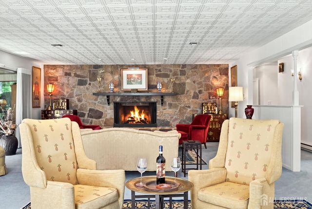 321-A SE Sharon Way SE, Monroe, NJ 08831